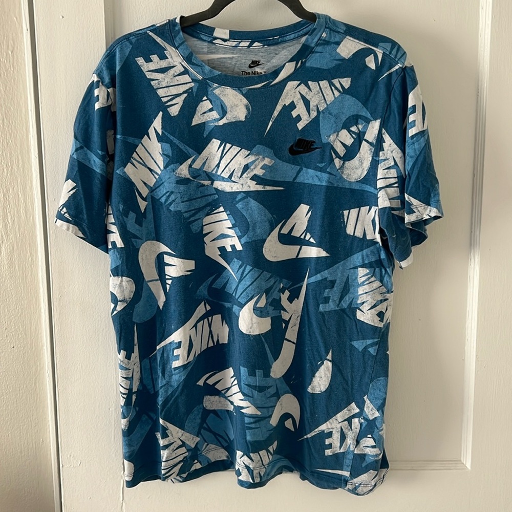 Nike T-Shirt